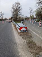 Montáž tlumiče nárazu na silnici I55 v Přerově